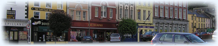 Stay in Fermoy, Pearse Square